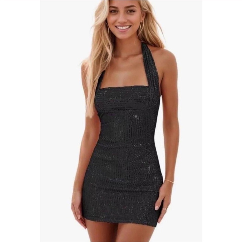 black dresse